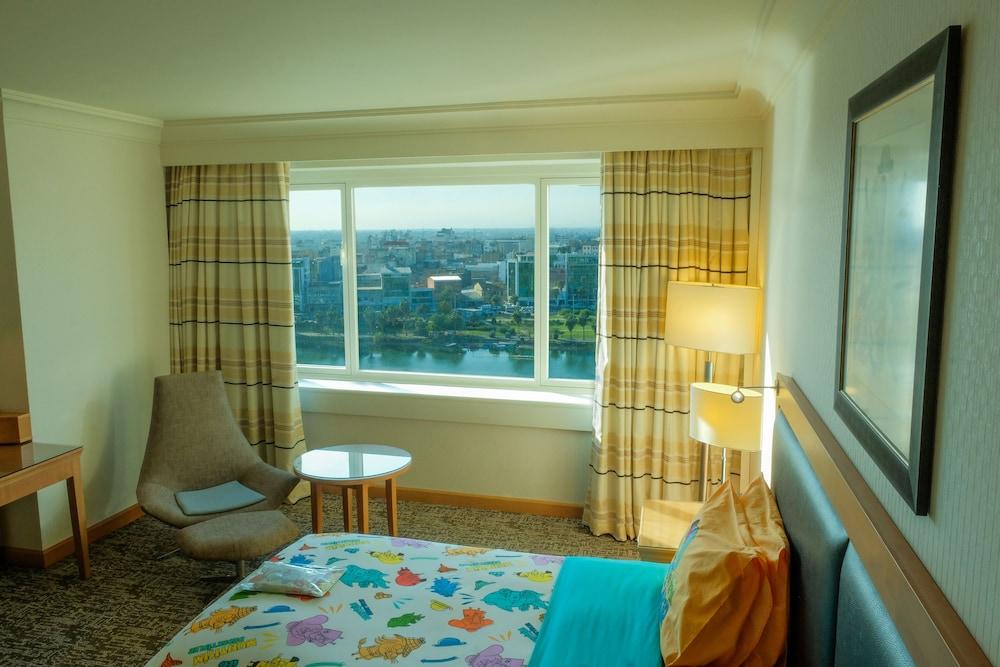 Hiltonsa Otel